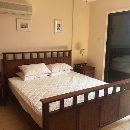 Limni Pool House B Villa Larnaca Bagian luar foto